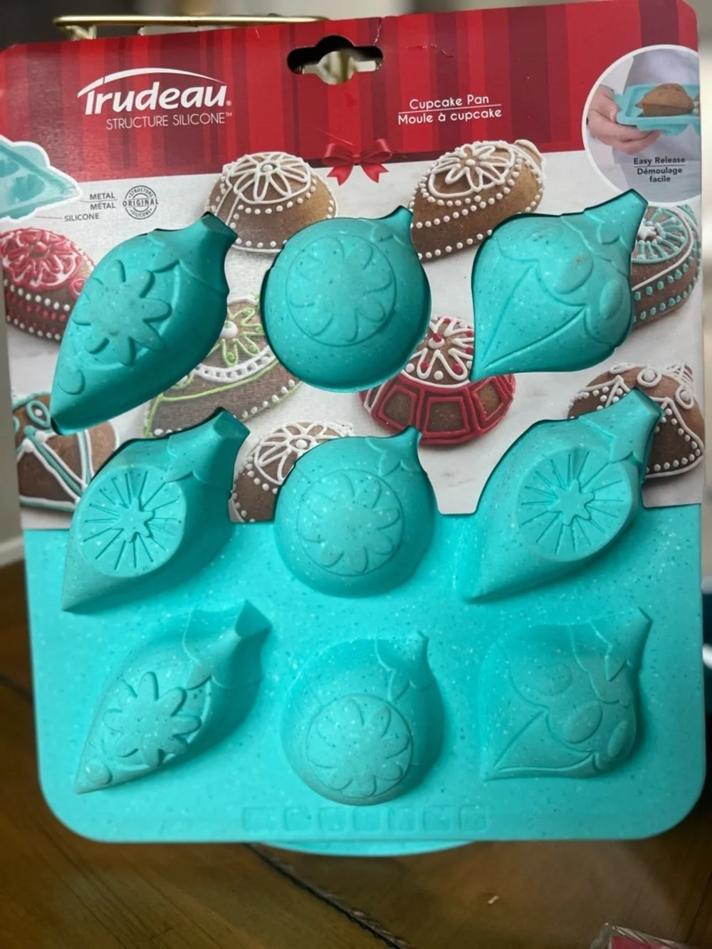 NWT Baking Accessories